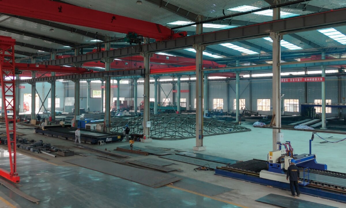 信橋鋼結(jié)構(gòu)：20000W激光切割機(jī)等大型設(shè)備彰顯實(shí)力！(圖2)